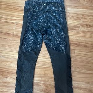 Lululemon side cut out